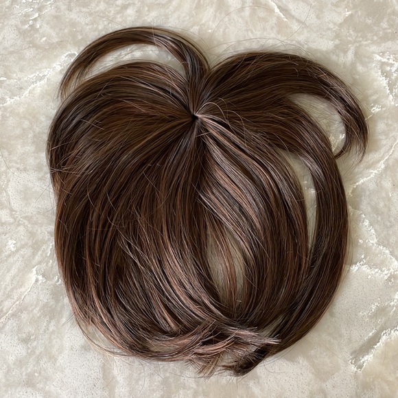 NWT 8” Chestnut dark brown topper straight blunt bangs price firm unless bundled - Picture 5 of 12